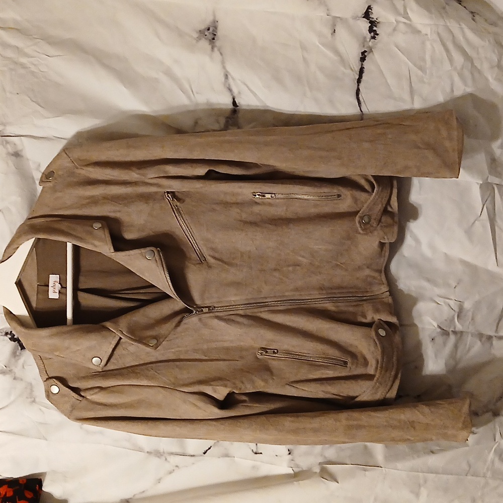 Pialey faux suede jacket XL 💝💝💝💝